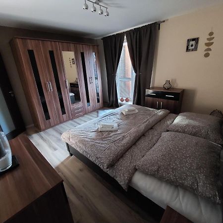 Frastak Apartment Hlohovec Dış mekan fotoğraf